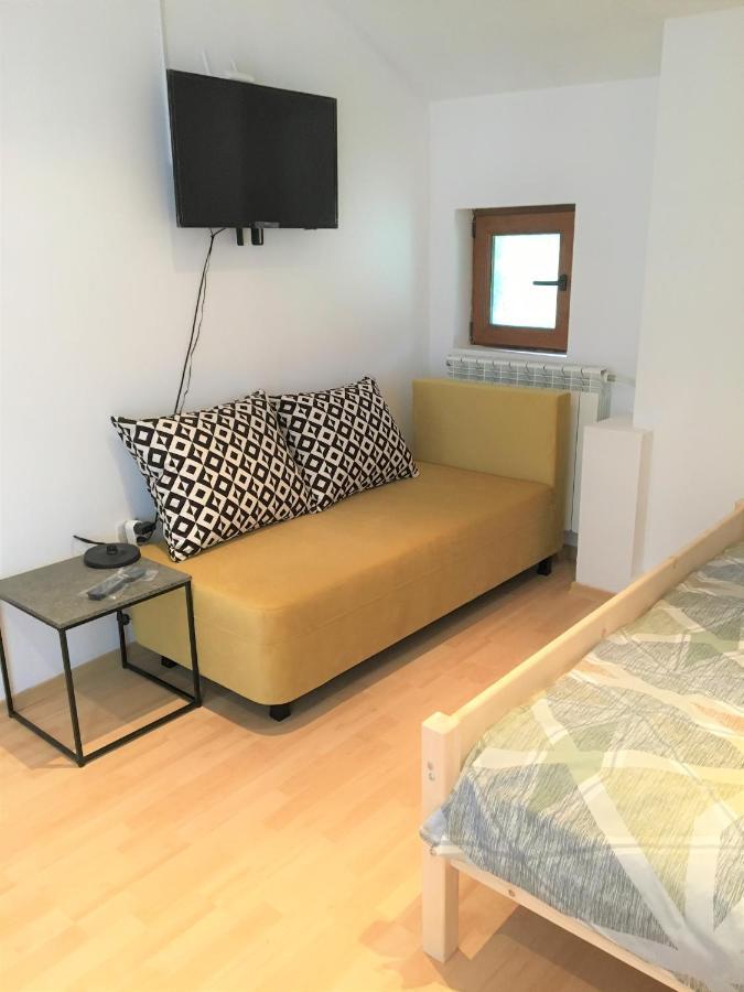 Стаи За Гости Димитрови Burgas Stad Buitenkant foto